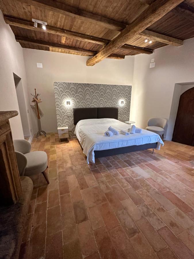 Relais Borgo Lizori Country House Campello sul Clitunno Luaran gambar