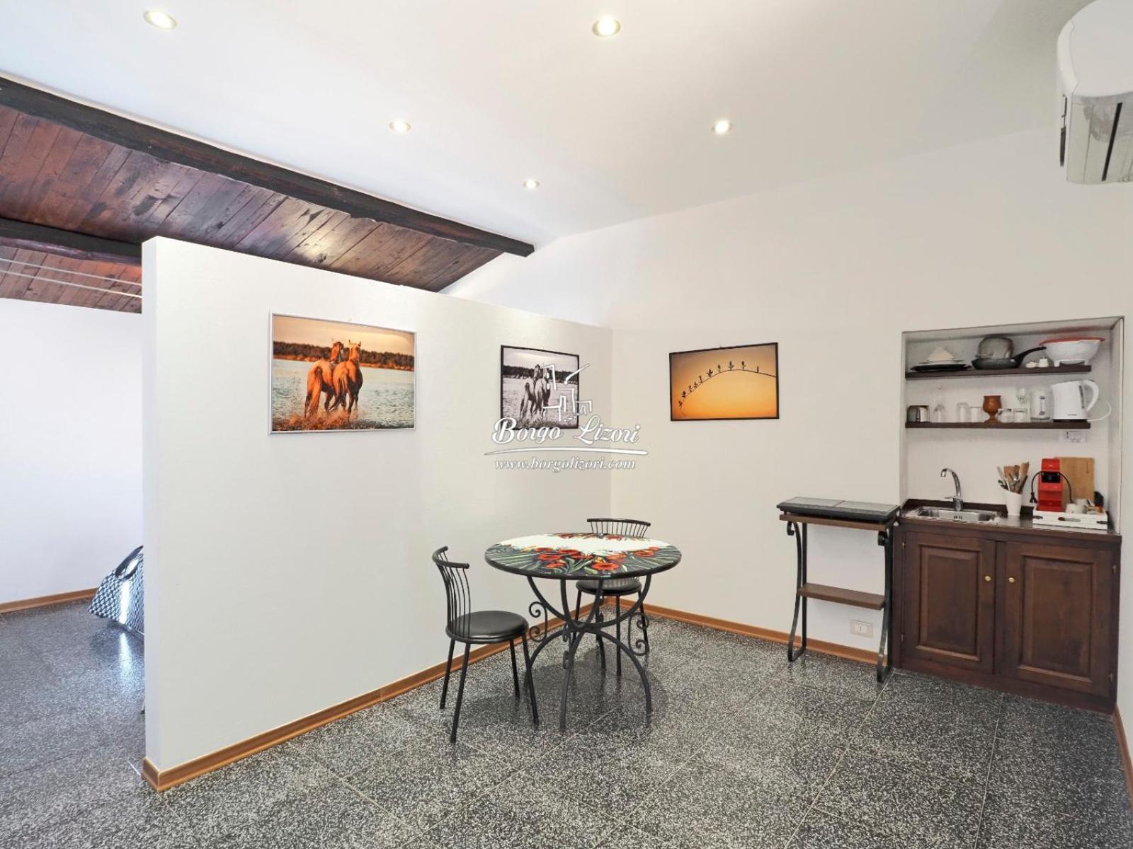 Relais Borgo Lizori Country House Campello sul Clitunno Luaran gambar
