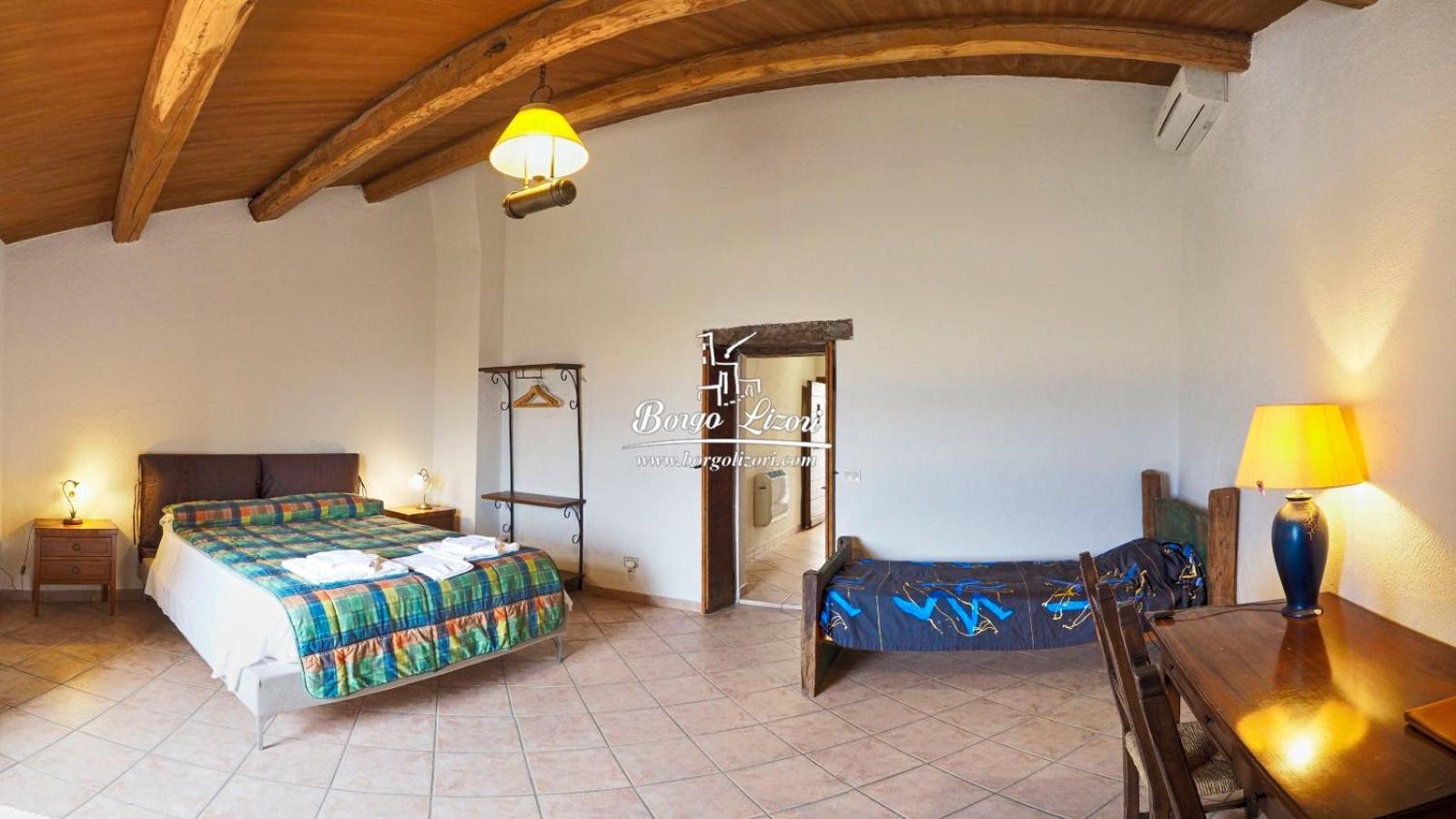 Relais Borgo Lizori Country House Campello sul Clitunno Luaran gambar