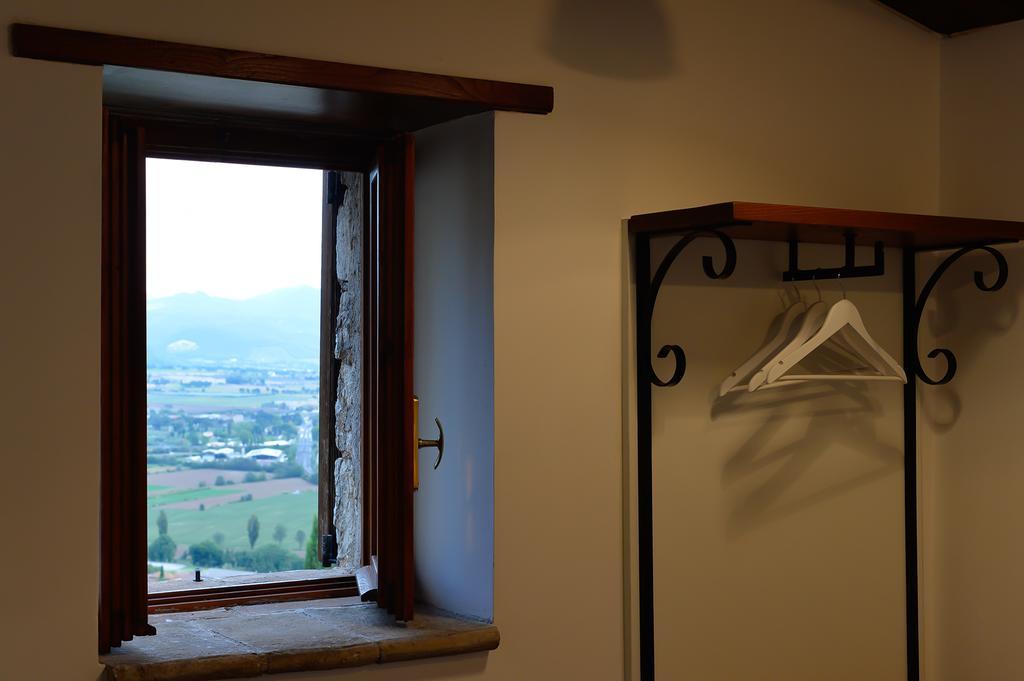 Relais Borgo Lizori Country House Campello sul Clitunno Luaran gambar